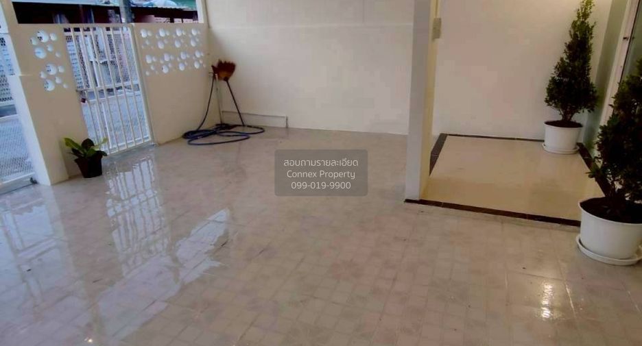 For sale 2 bedrooms townhouse in Bang Bua Thong, Nonthaburi