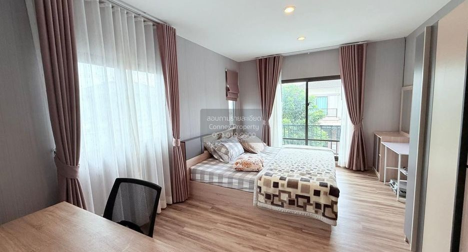 For sale 4 bedrooms house in Thanyaburi, Pathum Thani