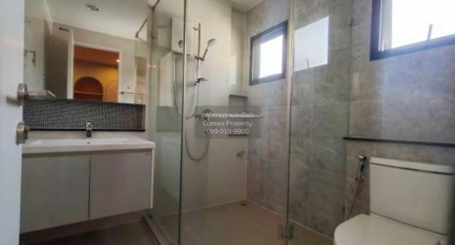 For sale 5 bedrooms house in Pak Kret, Nonthaburi