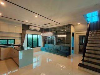 For sale 5 bedrooms house in Pak Kret, Nonthaburi