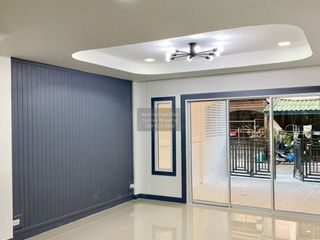 For sale 3 bedrooms townhouse in Sai Noi, Nonthaburi