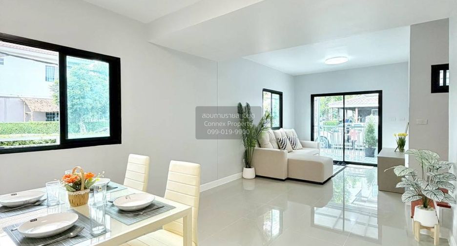 For sale 3 bedrooms townhouse in Mueang Nonthaburi, Nonthaburi
