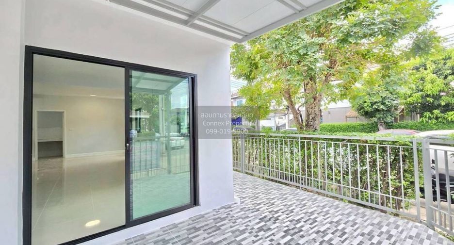 For sale 3 bedrooms townhouse in Mueang Nonthaburi, Nonthaburi