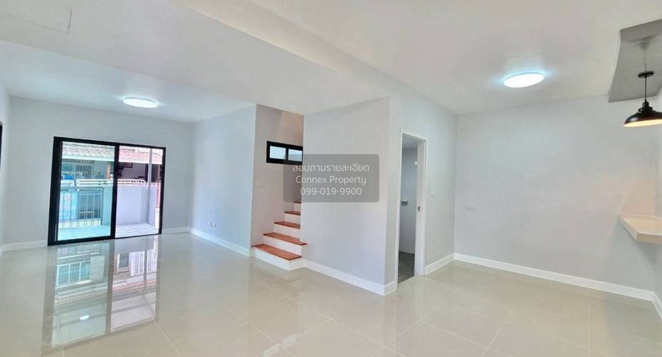 For sale 3 bedrooms townhouse in Mueang Nonthaburi, Nonthaburi