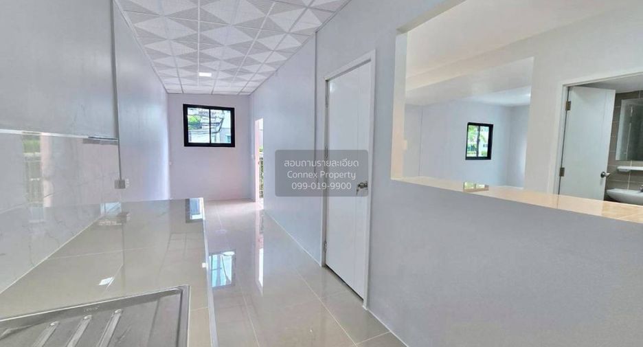 For sale 3 bedrooms townhouse in Mueang Nonthaburi, Nonthaburi