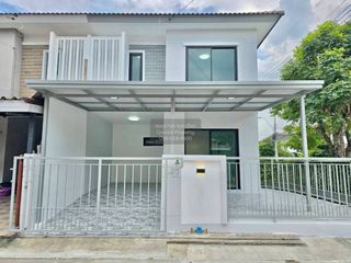 For sale 3 bedrooms townhouse in Mueang Nonthaburi, Nonthaburi