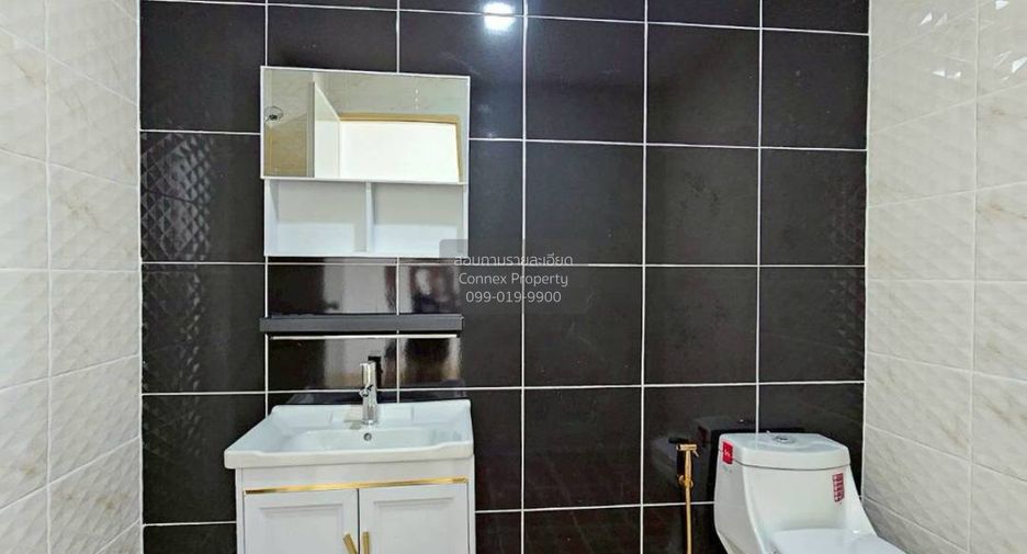 Продажа 3 спальни таунхаус в Bang Bua Thong, Нонтабури