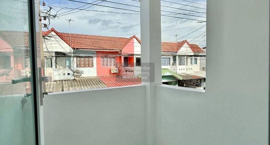 For sale 2 bedrooms townhouse in Sai Noi, Nonthaburi