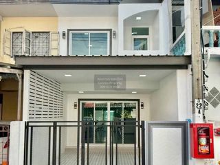 For sale 2 bedrooms townhouse in Sai Noi, Nonthaburi