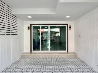 For sale 2 bedrooms townhouse in Sai Noi, Nonthaburi