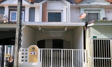 For sale 2 bedrooms townhouse in Mueang Samut Prakan, Samut Prakan