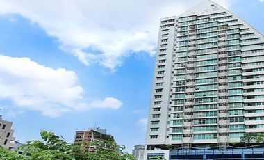 For sale 2 bedrooms condo in Sathon, Bangkok