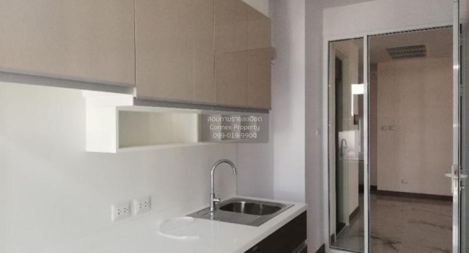 For sale 2 ベッドルーム condo in Bang Rak, Bangkok