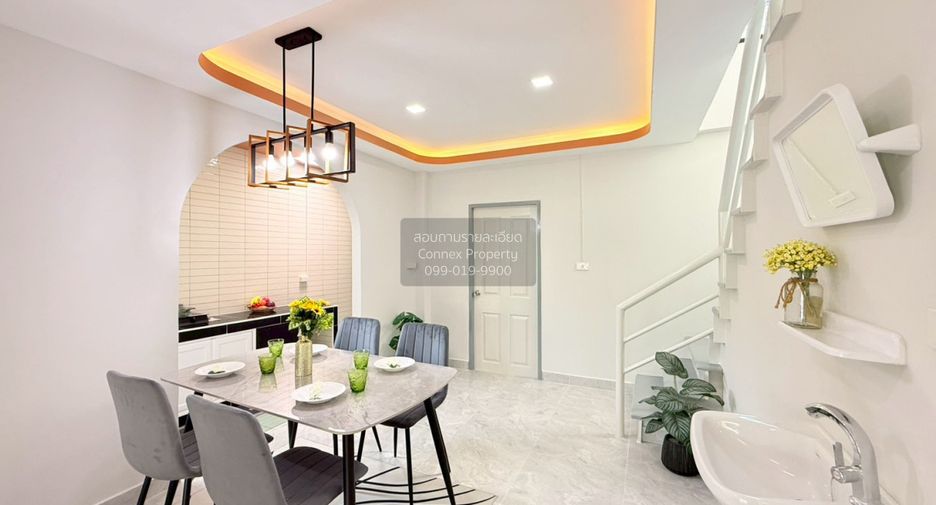 For sale 3 bedrooms townhouse in Sai Mai, Bangkok