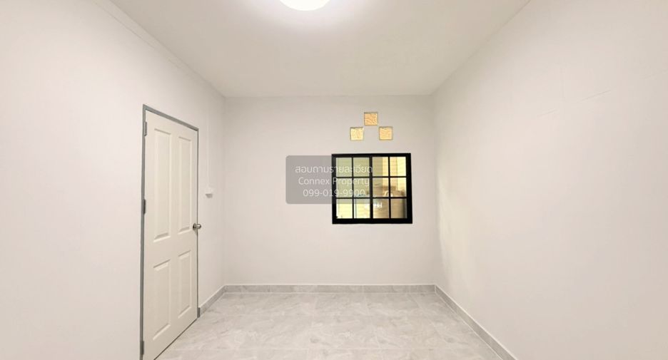 For sale 3 bedrooms townhouse in Sai Mai, Bangkok