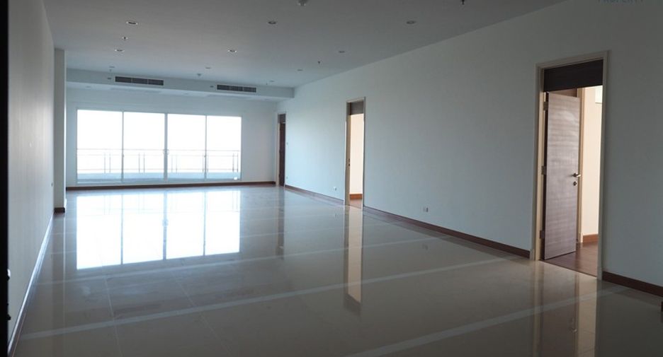 Wohnung zum Kauf mit 4 Zimmer in Yan Nawa, Bangkok
