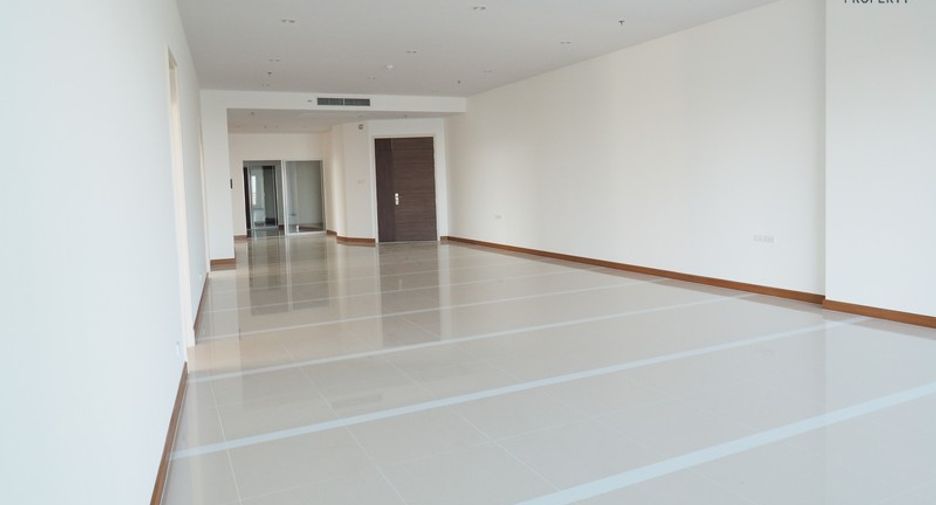 Wohnung zum Kauf mit 4 Zimmer in Yan Nawa, Bangkok