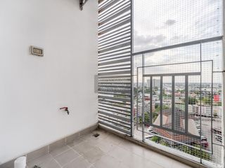 À vendre 1 chambre condo à Bangkok Noi, Bangkok