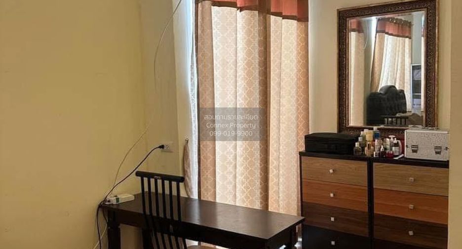 For sale 3 bedrooms townhouse in Mueang Nakhon Pathom, Nakhon Pathom