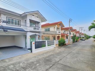 For sale 3 bedrooms house in Bang Kruai, Nonthaburi