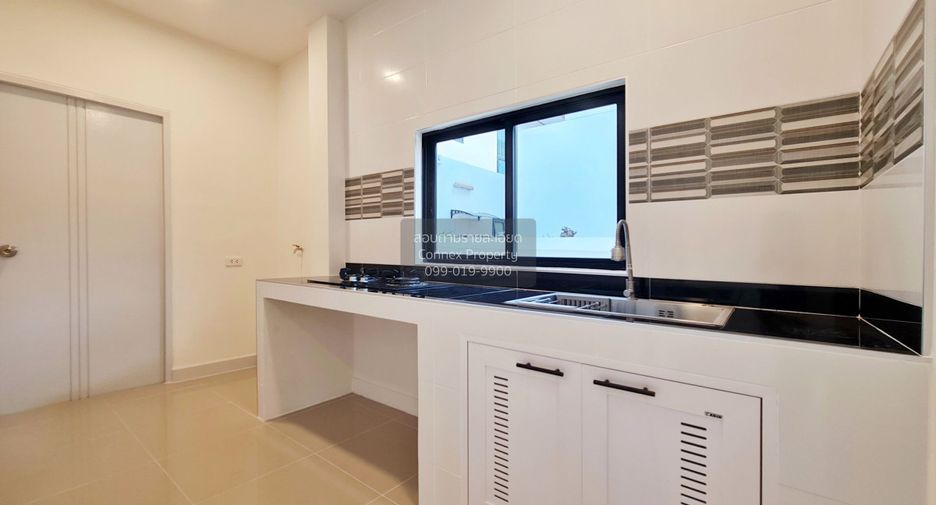 Casa en venta de 3 habitaciones en Lam Luk Ka, Pathum Thani