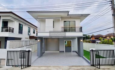 Casa en venta de 3 habitaciones en Lam Luk Ka, Pathum Thani