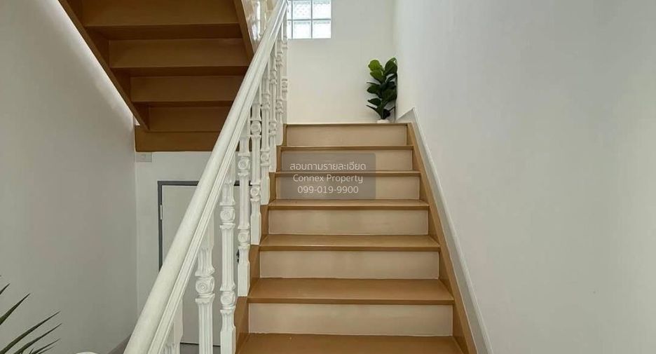 For sale 4 bedrooms house in Khlong Sam Wa, Bangkok