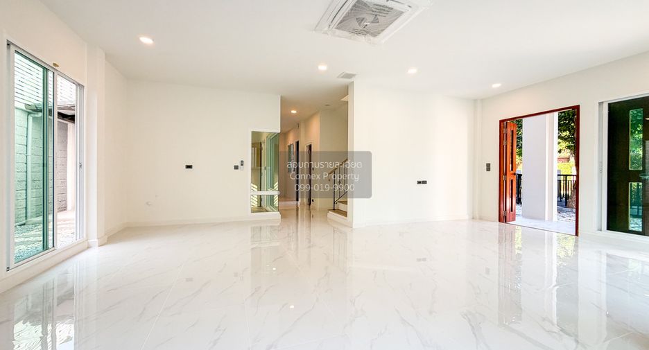 For sale 4 bedrooms house in Mueang Nonthaburi, Nonthaburi