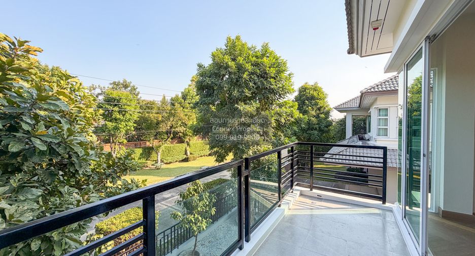 For sale 4 bedrooms house in Mueang Nonthaburi, Nonthaburi