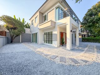 For sale 4 bedrooms house in Mueang Nonthaburi, Nonthaburi