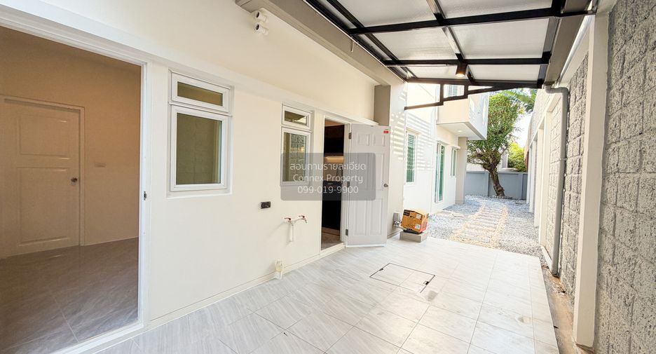 For sale 4 bedrooms house in Mueang Nonthaburi, Nonthaburi