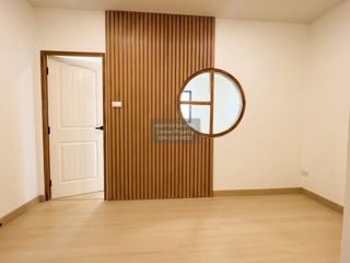 For sale 2 bedrooms townhouse in Mueang Nonthaburi, Nonthaburi
