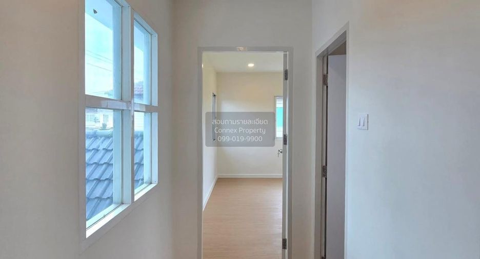 For sale 4 bedrooms house in Khlong Sam Wa, Bangkok