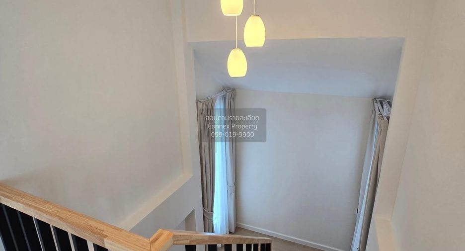 For sale 4 bedrooms house in Khlong Sam Wa, Bangkok