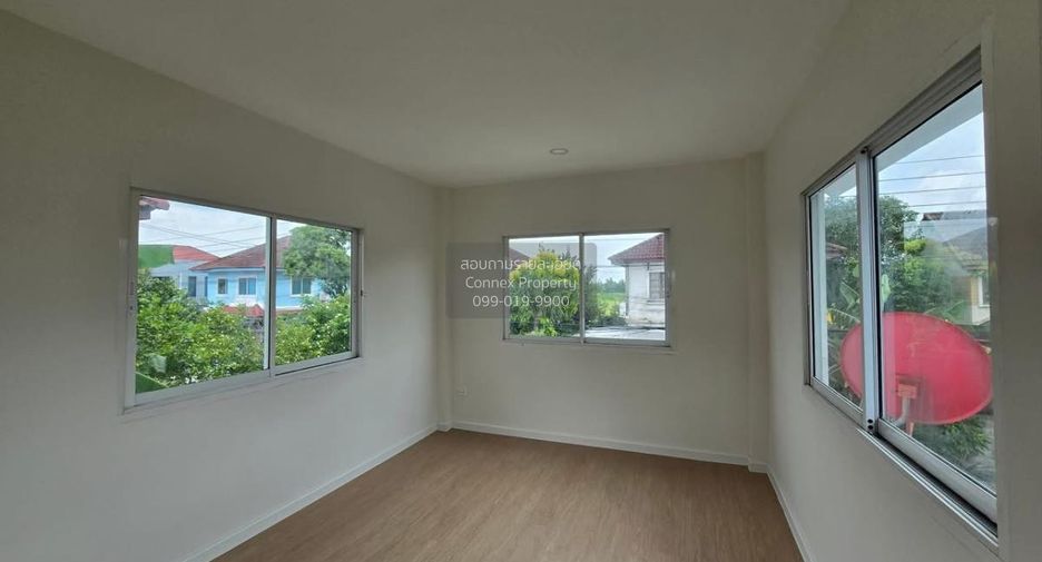 For sale 4 bedrooms house in Khlong Sam Wa, Bangkok