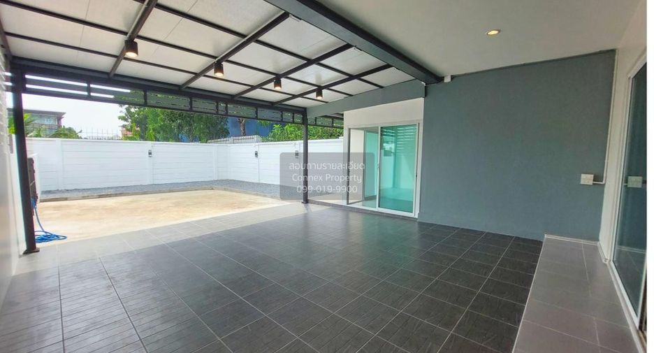 For sale 3 bedrooms townhouse in Bang Kruai, Nonthaburi