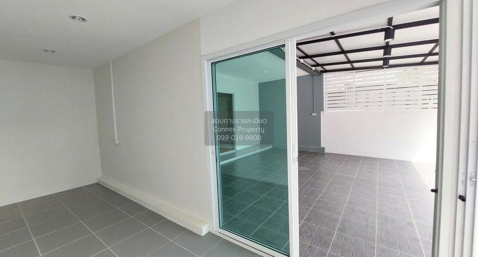 For sale 3 bedrooms townhouse in Bang Kruai, Nonthaburi