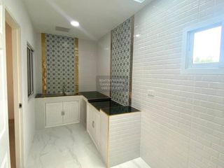 For sale 2 bedrooms townhouse in Thanyaburi, Pathum Thani