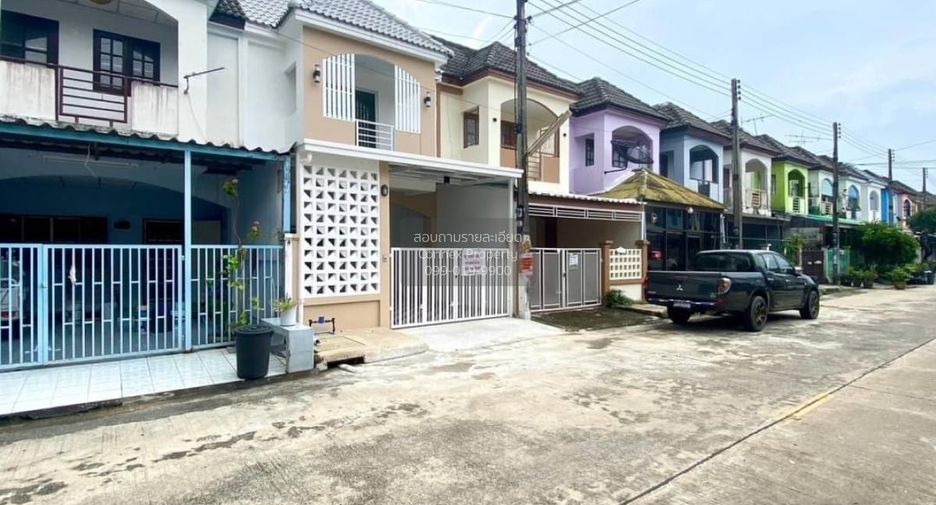 For sale 2 bedrooms townhouse in Thanyaburi, Pathum Thani