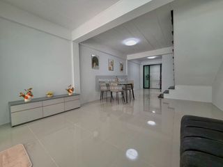 For sale 3 bedrooms townhouse in Mueang Nonthaburi, Nonthaburi