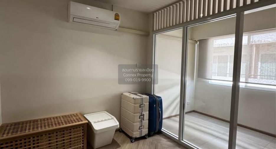 For sale 2 ベッドルーム condo in Watthana, Bangkok