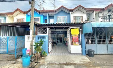 For sale 2 bedrooms townhouse in Bang Khun Thian, Bangkok
