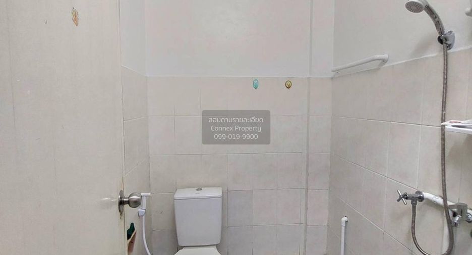 For sale 2 bedrooms townhouse in Bang Khun Thian, Bangkok