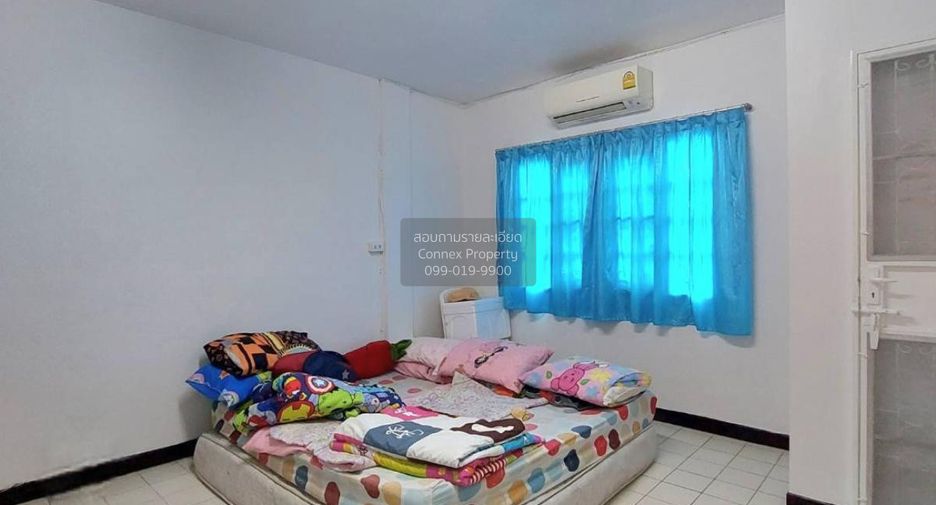 For sale 2 bedrooms townhouse in Bang Khun Thian, Bangkok