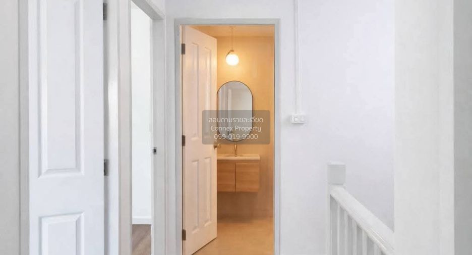 For sale 5 bedrooms townhouse in Bang Bua Thong, Nonthaburi