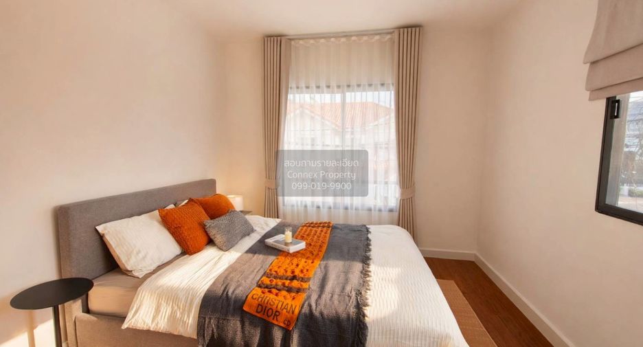 For sale 5 bedrooms townhouse in Bang Bua Thong, Nonthaburi