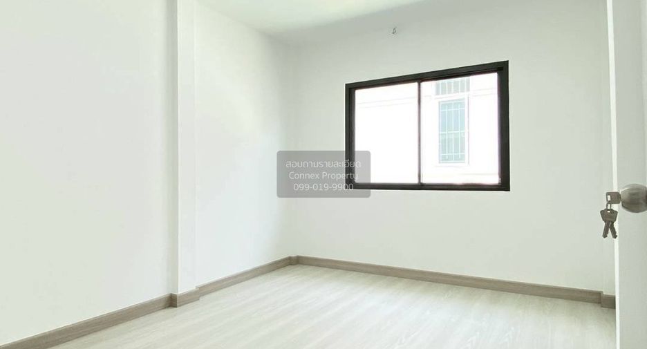 For sale 4 bedrooms townhouse in Bang Bua Thong, Nonthaburi
