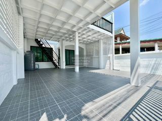 For sale 4 bedrooms townhouse in Bang Bua Thong, Nonthaburi