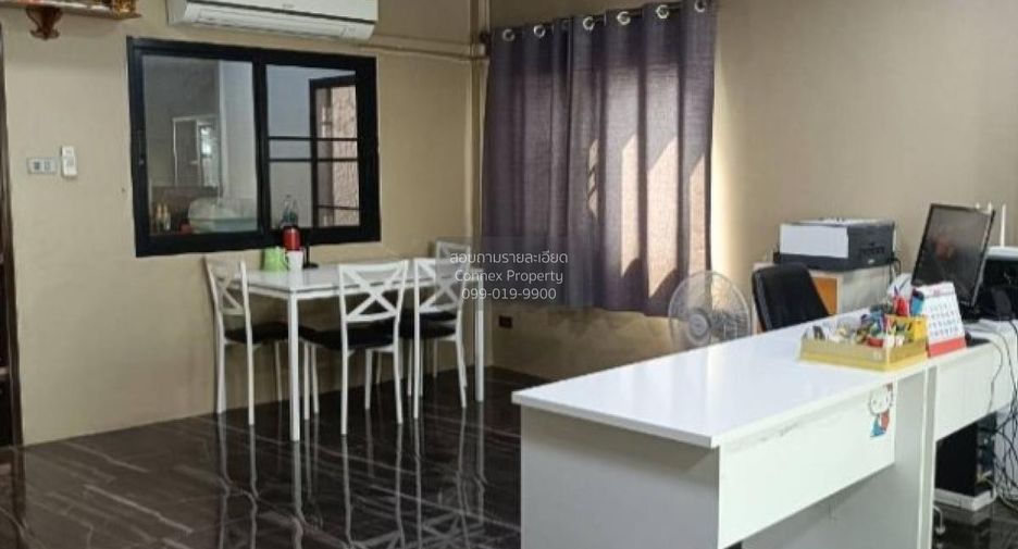 Casa en venta de 3 habitaciones en Bang Khae, Bangkok