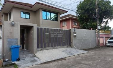 出售 3 卧室 独立屋 在 Bang Khae, 曼谷